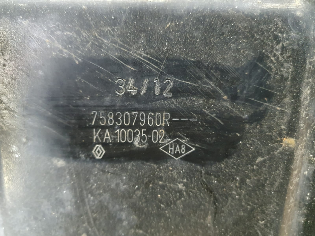 Scut motor 758307960R 1.5 dci K9K898 Dac