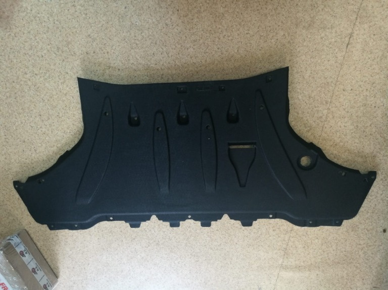 Scut motor- AUDI A8 2009- 2013