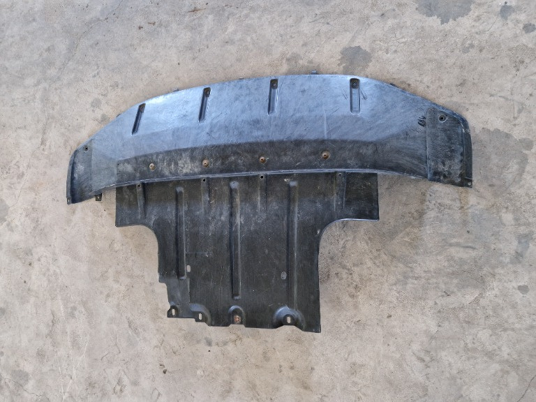 Scut motor Audi Q7 4L 3.0 tdi an 2007
