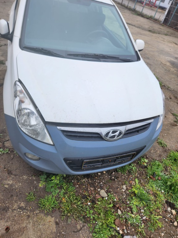 Scut motor Hyundai i20 1.2 G4LA transmisie manuala 5+1 an de fabricatie 2010