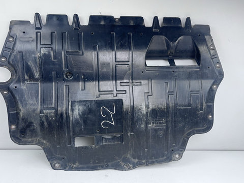 Scut motor plastic 3C0825237 3C0825237C 3C0825235F Volkswagen VW Passat B6 [2005 - 2010] wagon 5-usi 2.0 TDI MT (140 hp)