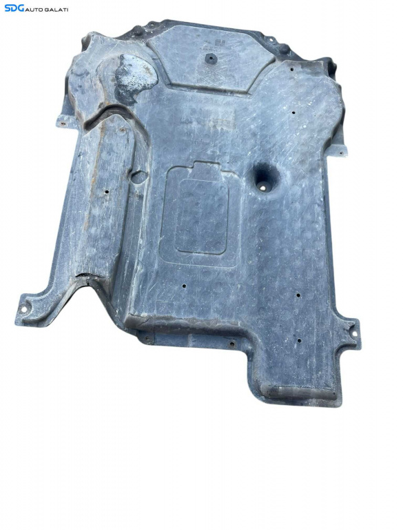 Scut Motor Plastic Mercedes Clasa C Clas