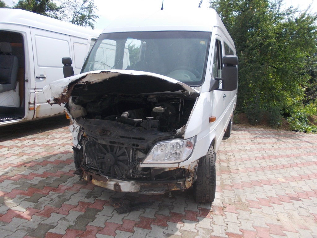 Scut motor plastic Mercedes SPRINTER 2005 VAN 2.7 cdi