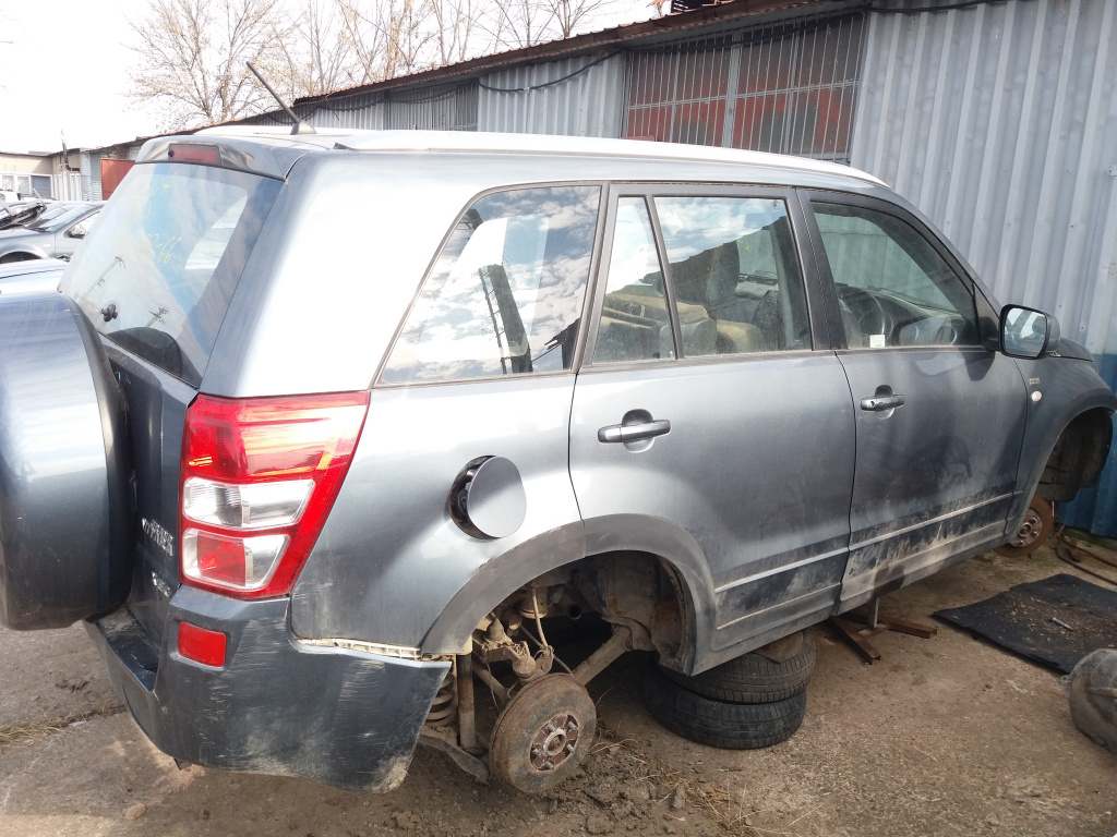 Scut motor plastic Suzuki Grand Vitara 2