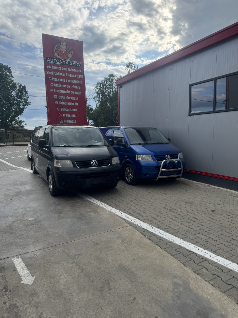Scut motor plastic Volkswagen TRANSPORTER 2008 DUB
