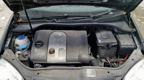 Scut motor plastic VW Golf 5 2005 Hatchb