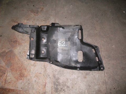 Scut motor stanga fata Toyota Avensis T25, an 2003-2009