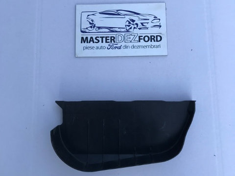 Scut plastic distributie Ford Fiesta mk7 1.6 TDCI 2014