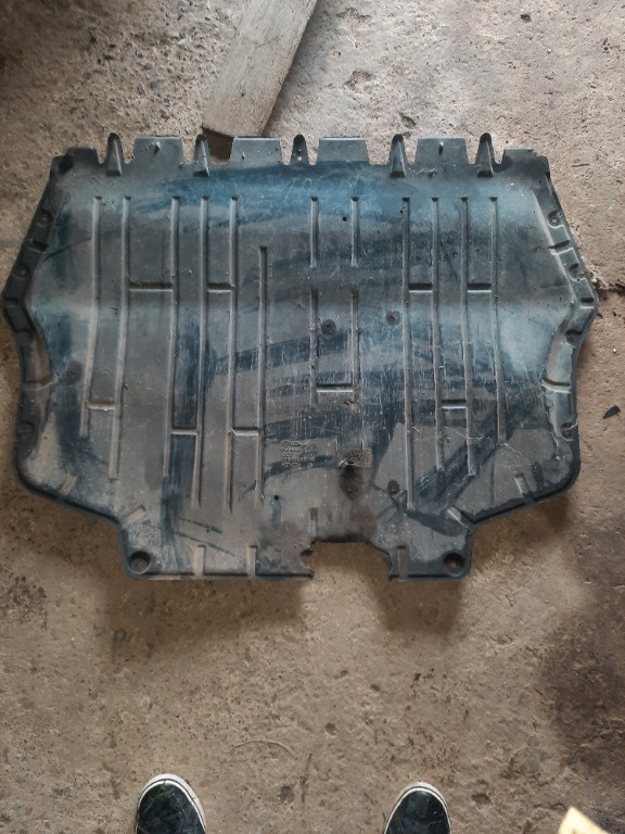Scut Plastic Motor Seat Leon 1P 2004 - 2015 Cod 1K0825237AG