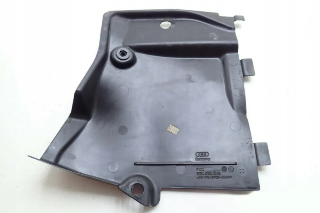 Scut podea dreapta fata Skoda produs nou original cod piesa 8W0825202