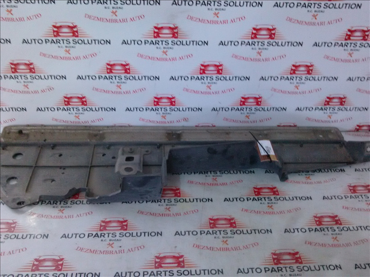 Scut radiatoare TOYOTA RAV 4 2.2 D