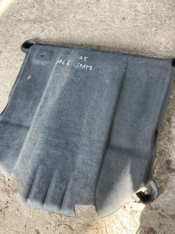 Scut roata de rezerva Audi A5 2017 sedan cod oem 8