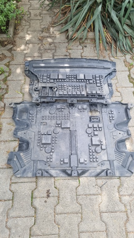 Scut sub bara motor mercedes s w223 a223524300