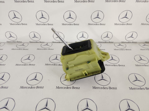 Selector cutie viteze Mercedes C220 cdi w204 an 2010 A2042673724