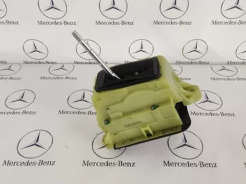 Selector cutie viteze Mercedes C220 cdi w204 an 2007 A2042677524