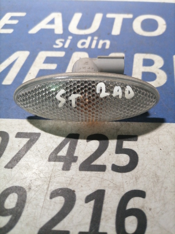 Semnalizare aripa Toyota Rav 4 817300D030 2005-2009