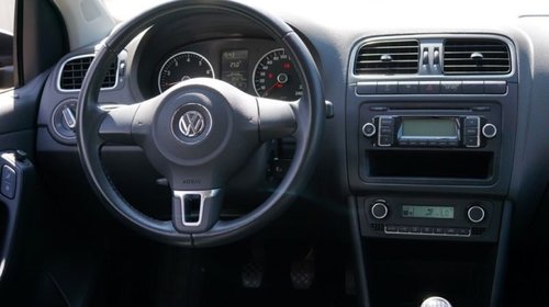 Senzor ABS spate VW Polo 6R 2011 Hatchba