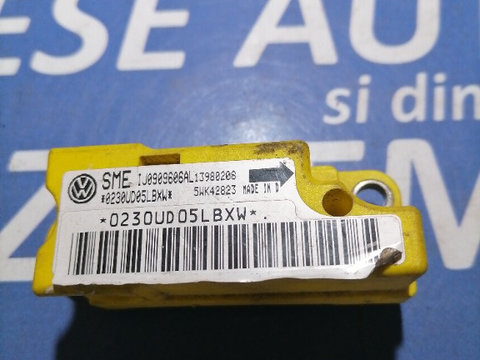 Senzor airbag VW Golf 4 1J0909606AL