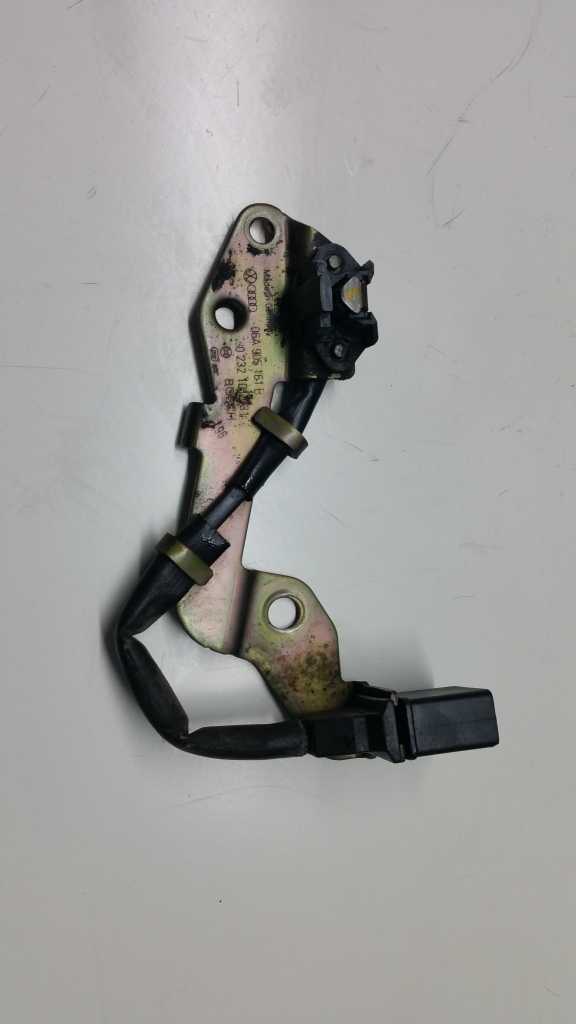 Senzor ax cu came VW Golf 4. Bora, Seat Toledo 1.6 benzina Cod 06A905161B