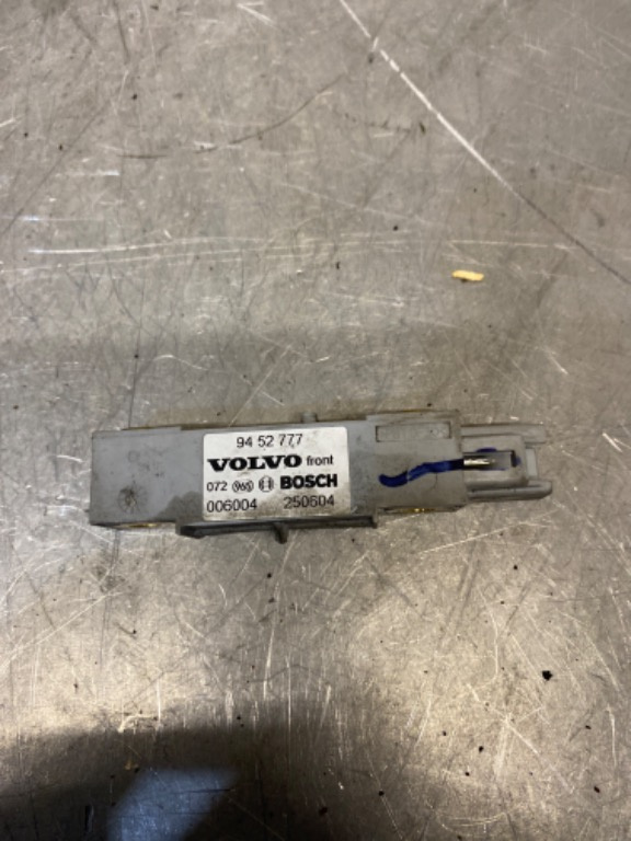 Senzor de impact Volvo s40 s60 v70 xc70 xc90 94527