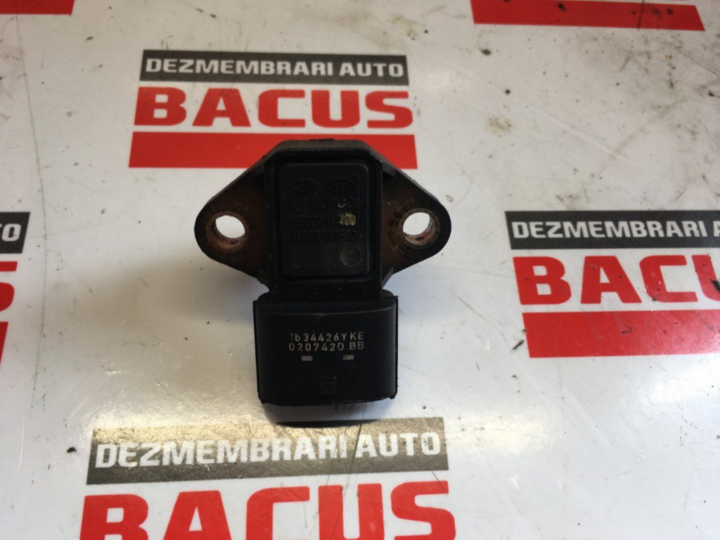 Senzor Hyundai I30 cod: 39300 84400