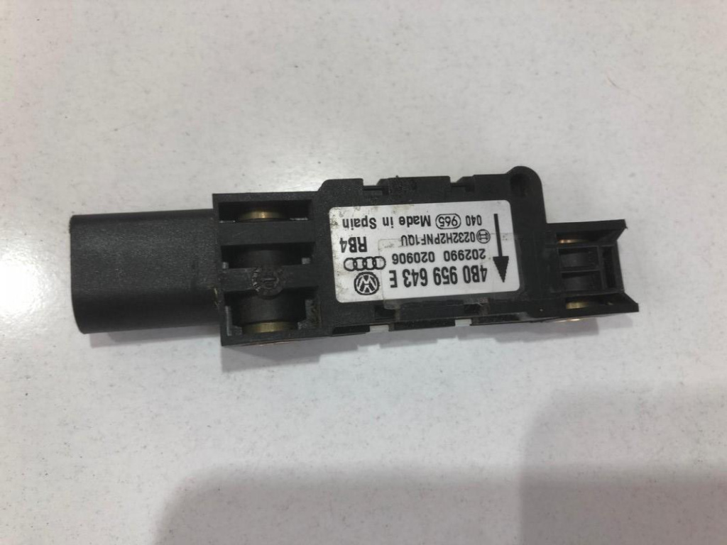 Senzor impact 4b0959643e Audi A6 4B/C5 [1997 - 2001]