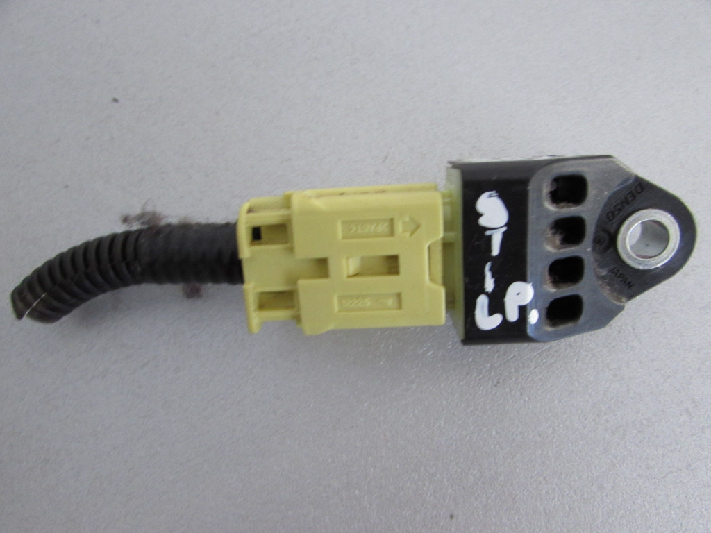 Senzor impact 89831-42010 702.446FBV Toyota Rav 4 III 2006 2007 2008 2009 2010 2011 2012
