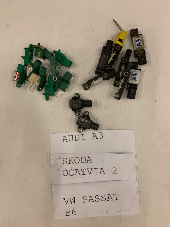 Senzor impact airbag Skoda Octavia 2 2004 - 2012