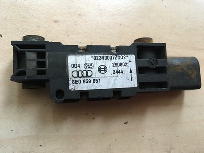 Senzor impact Audi A4 B6 8E0959651