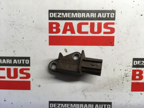 Senzor impact Audi A4 B8 cod: 8k0959651