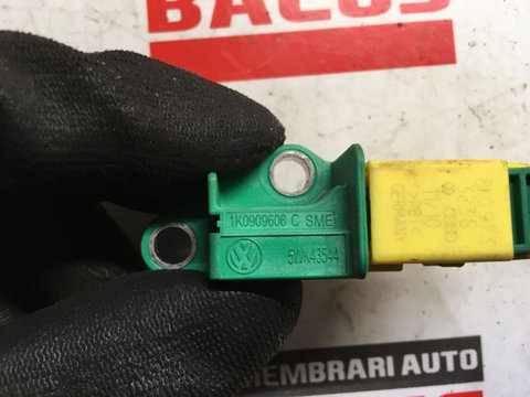 Senzor impact Audi A6 C6 cod: 1k0909606c