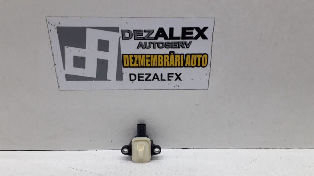 Senzor impact Audi A6 C7 4G Cod 4H0955557
