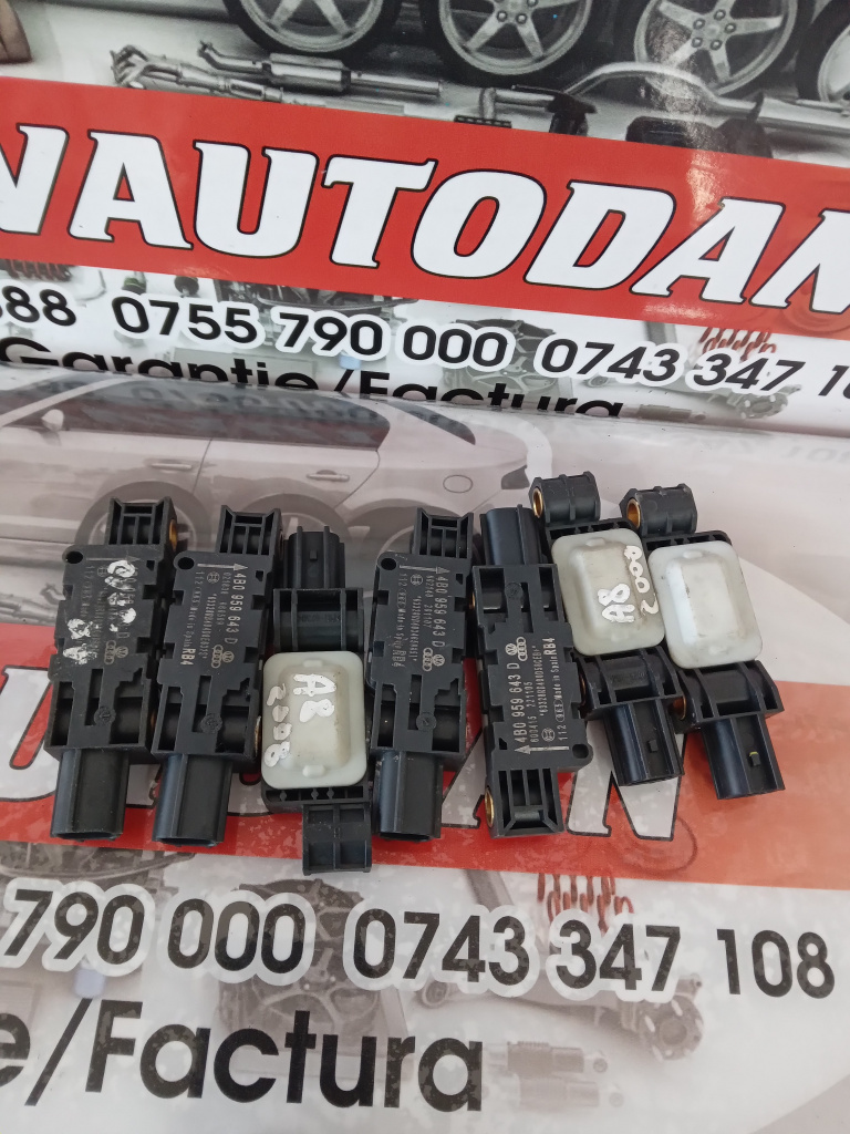 Senzor impact Audi A8 (2002-2009) [4E] D3 3.0 Motorina 2003, 4B0959643E / 4B0959643C / 4B0959643D