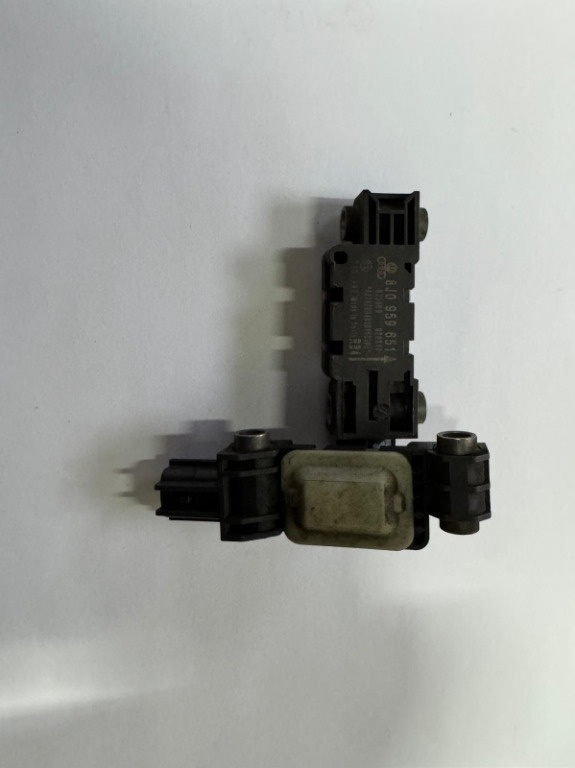 Senzor impact, cod 8J0959651 Audi A3 2010 8P 8P1 8PA (PRET/BUC)