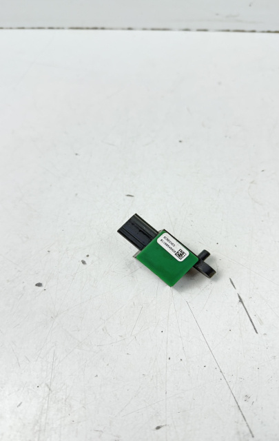 Senzor impact lateral spate stanga 5N0959351 Volks