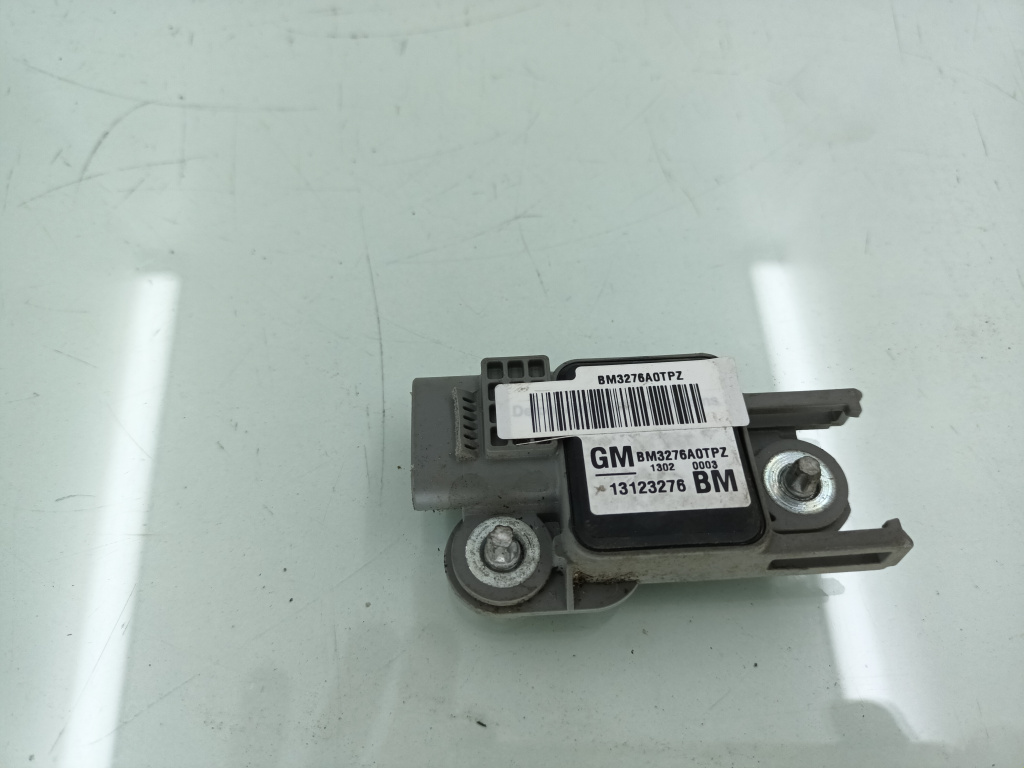 Senzor impact Opel VECTRA C 1.8 i Z18XE 2002-2008 GM 13123276 DezP: 15251