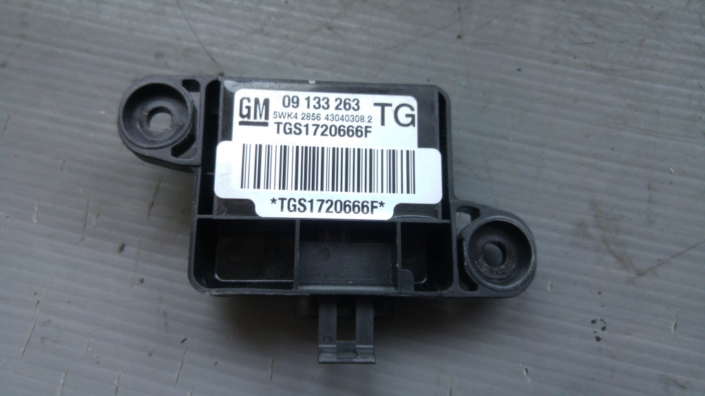 Senzor impact opel zafira a 09133263