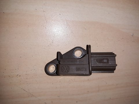 Senzor impact pentru Audi cod:8k0959951