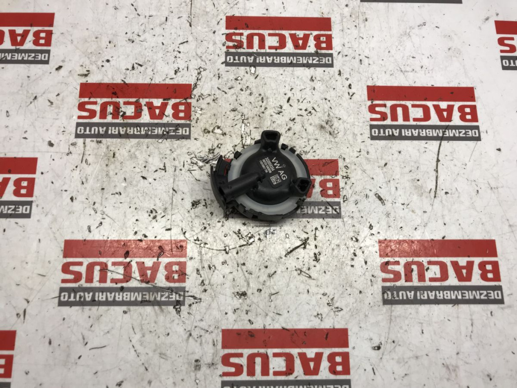 Senzor Impact Skoda Octavia 3 / Vw Passat B8 COD 3Q0959354