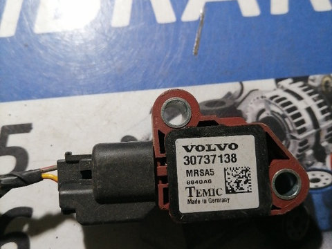 Senzor impact Volvo C30 S40 30737138