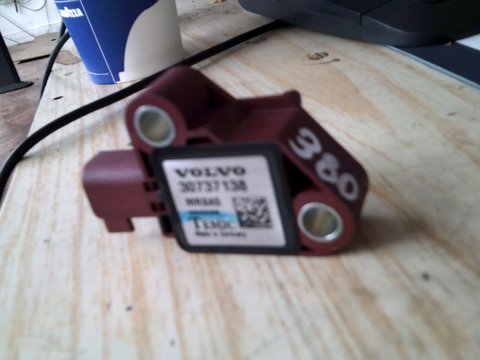 Senzor impact Volvo V50, 30737138