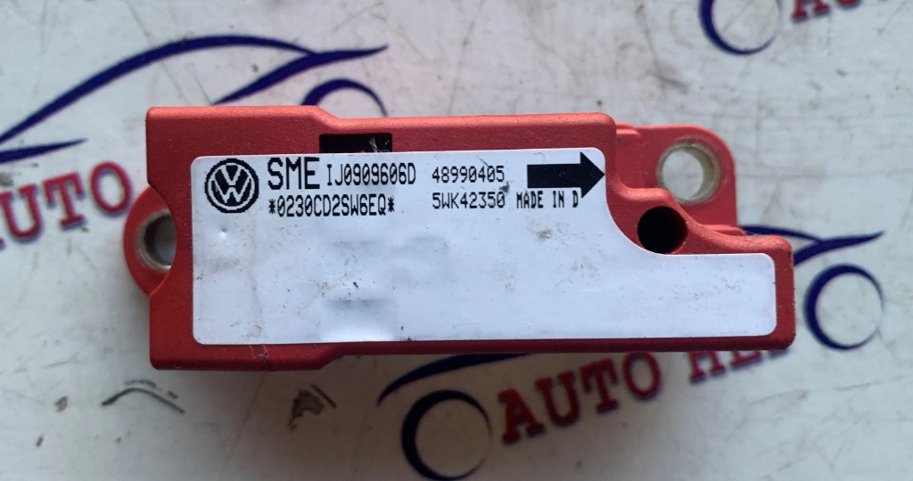 Senzor impact VW Golf 4 1J0909606D