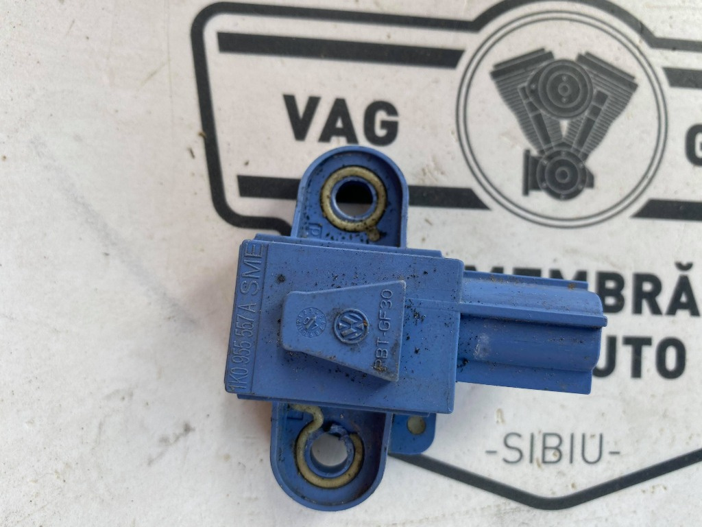 Senzor impact VW Golf 5 - 1K0955557A (1K0 955 557 A)