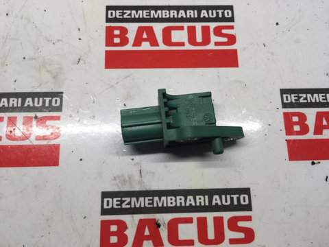 Senzor impact VW Passat B6 cod: 3c0909606