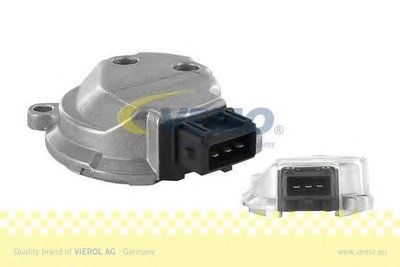 Senzor impulsuri aprindere AUDI A4 8D2 B5 VEMO V10