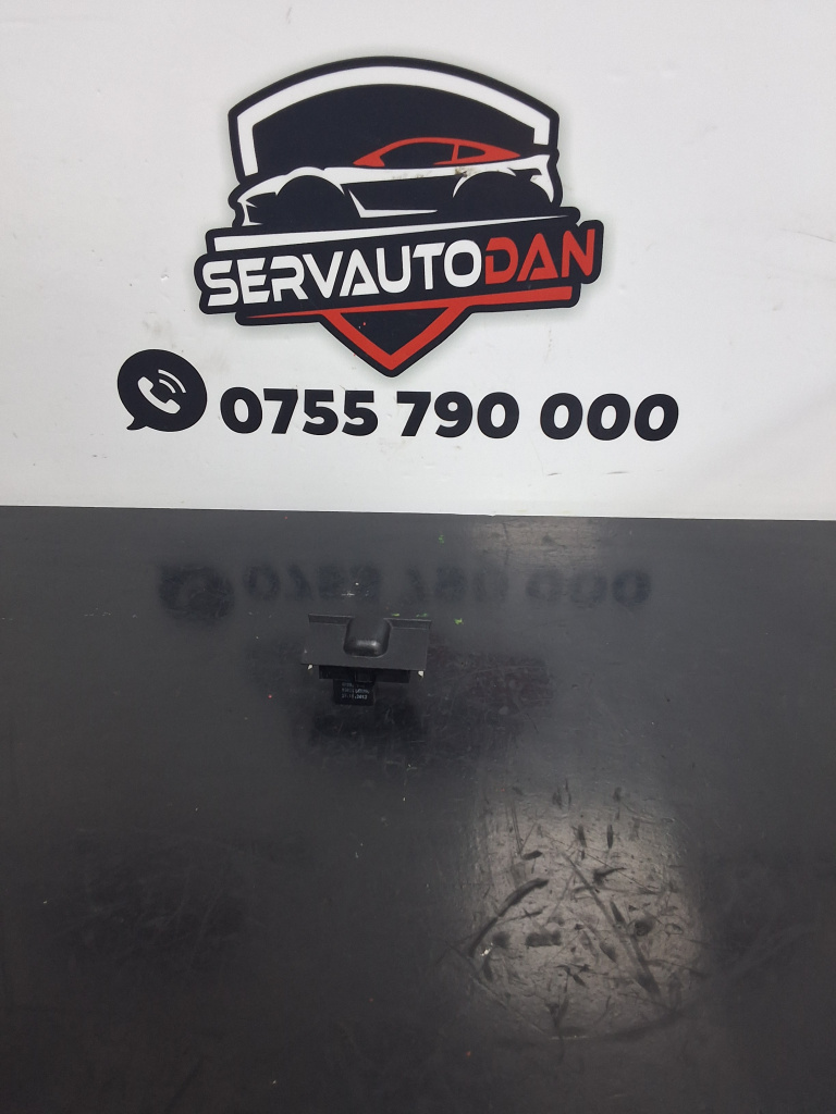 Senzor lumina Audi A6 (2004-2011) [4F2, C6] 2.0 Motorina 2010, 8K0907539