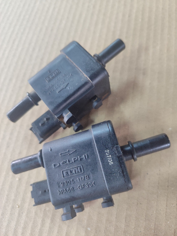 SENZOR MOTORINA PREINCALZITOR TEMPERATURA CITROEN FIAT HYUNDAI 9305-117B 9640055680