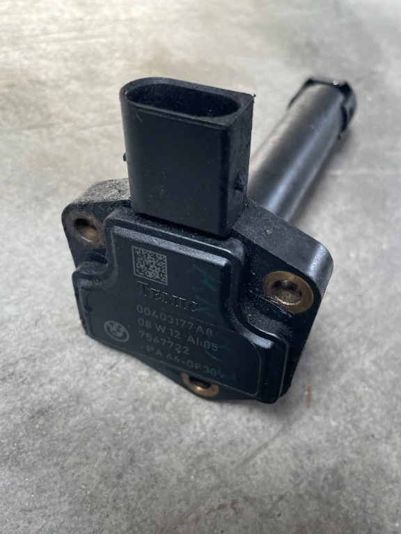 Senzor nivel ulei Bmw cod 7567722