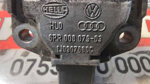 Senzor nivel ulei Volkswagen Passat B6 2