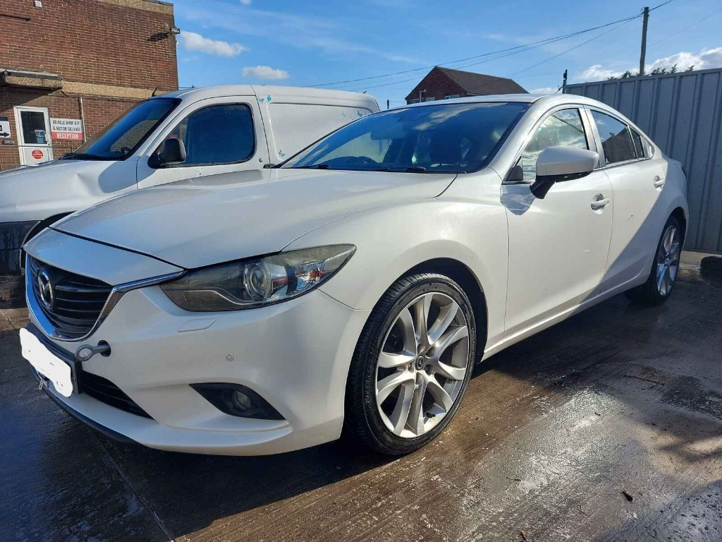 Senzor parcare fata Mazda 6 2013 SEDAN 2.2